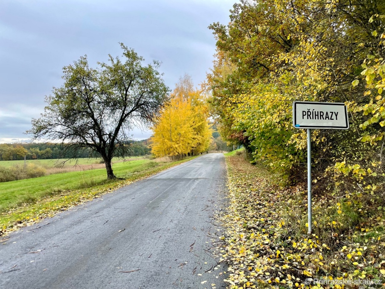 Značka, když přijedete od Žďáru